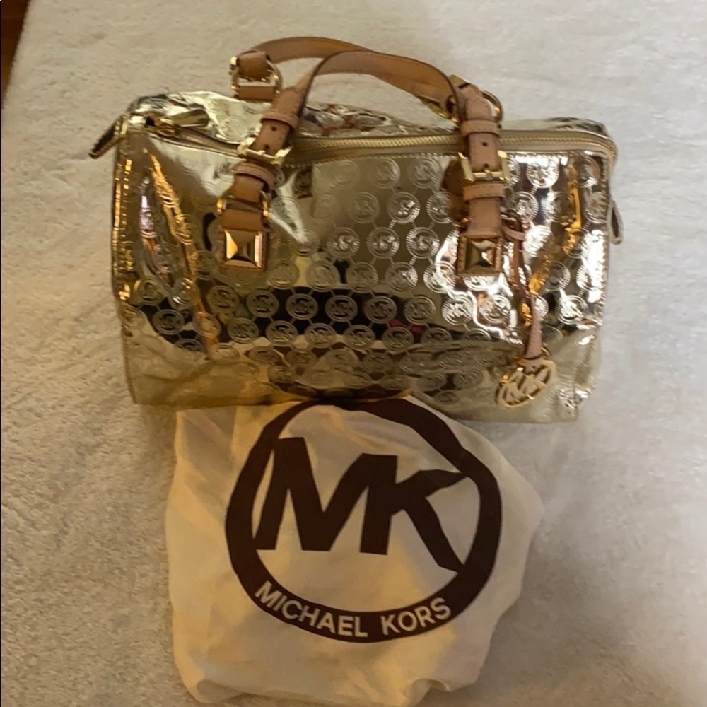 Handbag